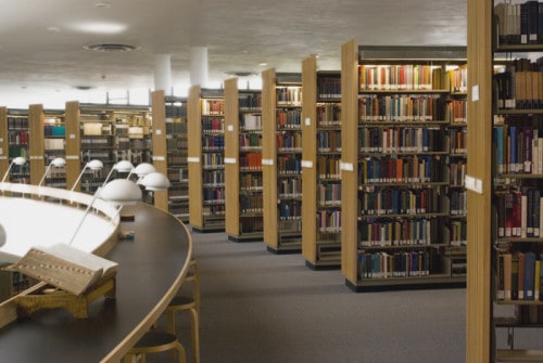 Library-stacks-700px